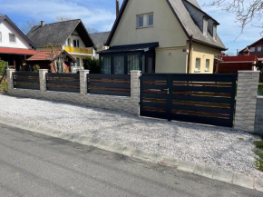 Gombi nyaraló Vonyarcvashegy